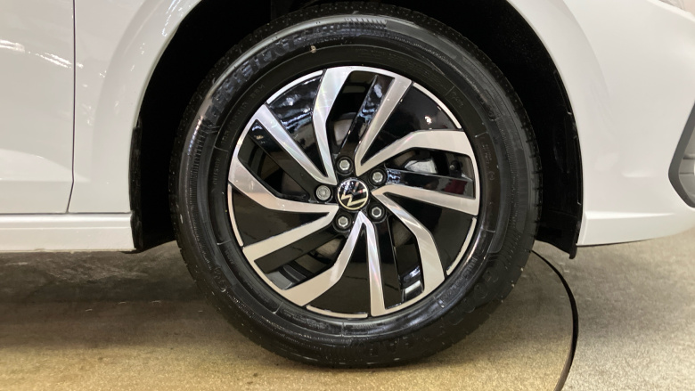 Volkswagen Polo 1.0 Life 5dr Petrol Hatchback